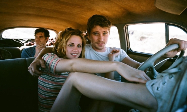 Sam Riley, Kristen Stewart y Garrett Hedlund en &quot;On The Road&quot;.