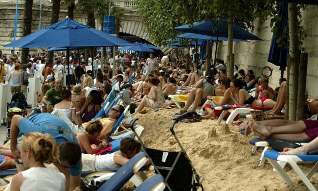 Día de apertura de la playa de París el 20 de julio del 2003. 